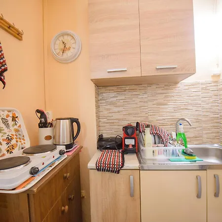 Georgia's Corfu Town Apartment